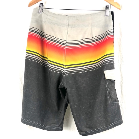 ⭐️ 5/$30 Mossimo board shorts 🩳 - Picture 2 of 5
